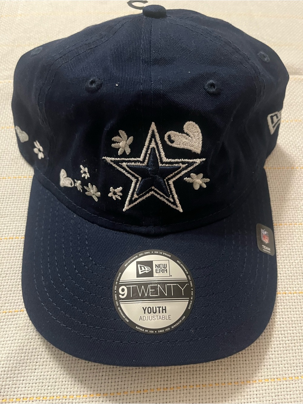 NWOT New Era Navy Girl Dallas Cowboys Embroidered Star Cap